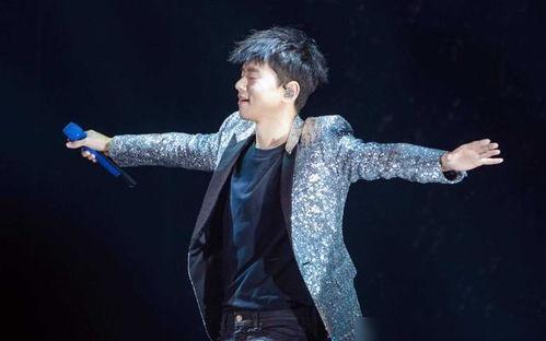 张杰演唱会吃瓜视角视频,吃瓜视角下的精彩瞬间