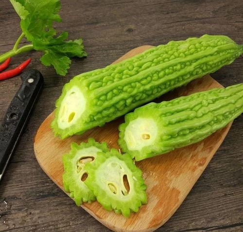 侯镇吃瓜视频,揭秘网络热传视频背后的故事